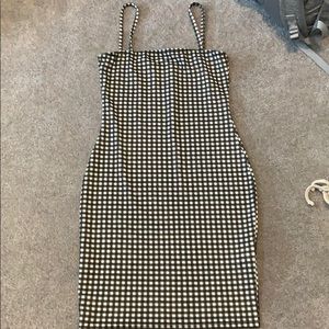Boohoo black and white checkered dress